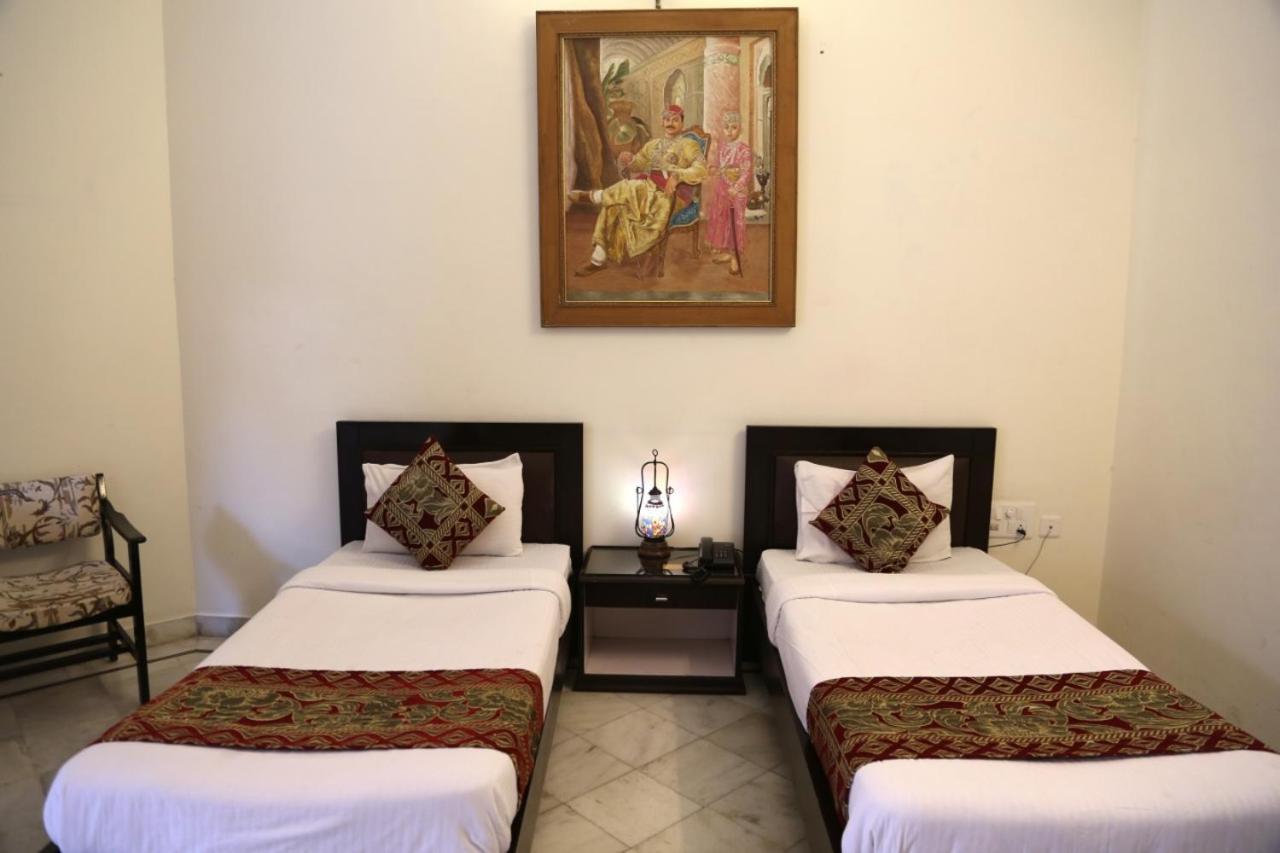 Hotel Karan Villas 科塔 外观 照片